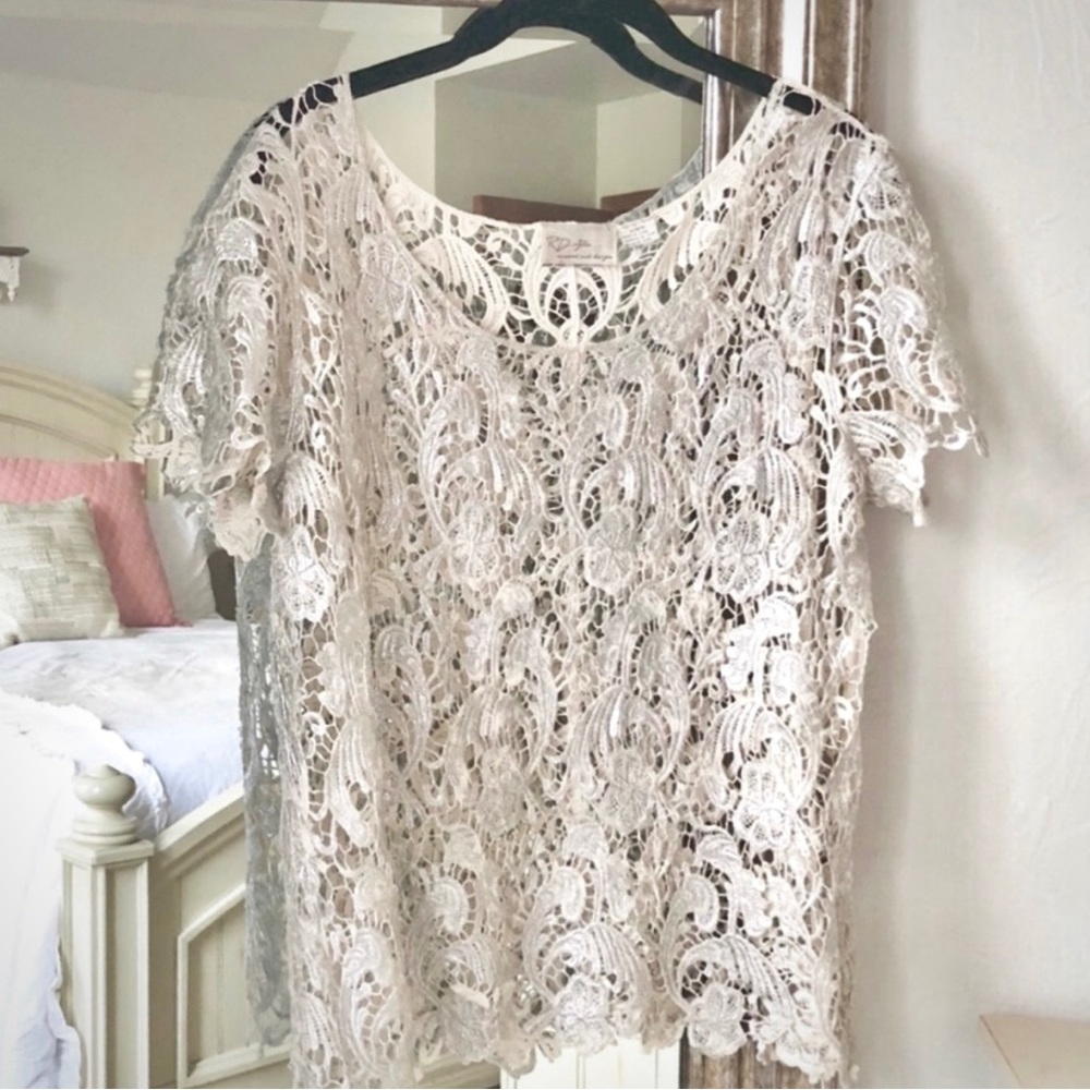 RD Style || Silver Metallic Top
